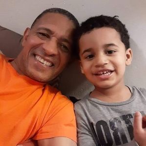 Meet your Posher, Alcides joao assuncao